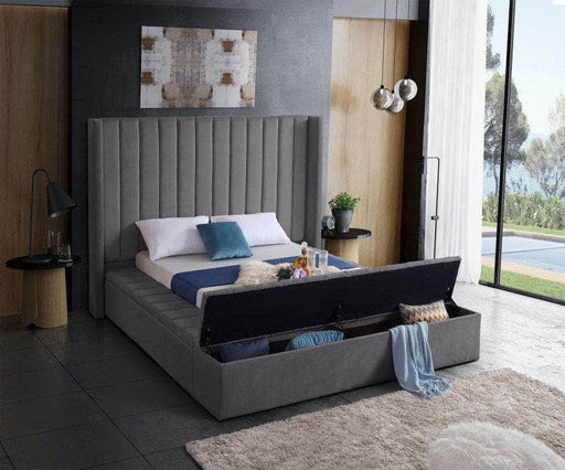 Kroma Platform Bed (Queen) - Grey Velvet – Candace & Basil Furniture